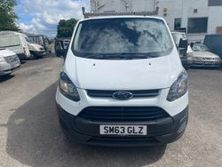 White Used 2014 Ford Transit Custom Van | £5,999 (Good price)