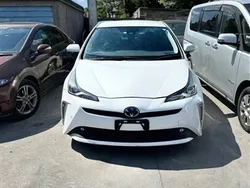 Pearl Used 2020 Toyota Prius Hatchback | £13,800 (Super price)
