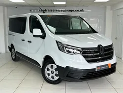 White New 2025 Renault Trafic Van | £33,995