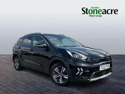 Black Used 2022 Kia Niro 2 SUV | £15,995 (Fair price)