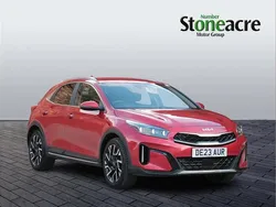 Red Used 2023 Kia XCeed 3 SUV | £18,495 (Fair price)
