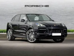 Jet black metallic Used 2020 Porsche Cayenne S SUV | £52,900