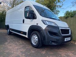 White Used 2018 Peugeot Boxer Van | £5,950 (Expensive)