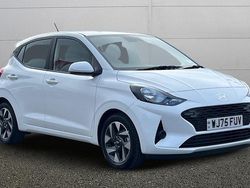 White New 2025 Hyundai i10 Advanced Hatchback | £15,499 (Good price)