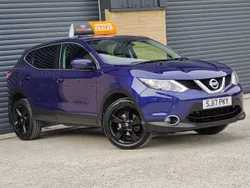 Blue Used 2017 Nissan Qashqai N-Connecta SUV | £7,750 (Good price)