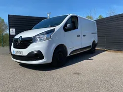 White Used 2017 Renault Trafic Business Van | £5,495 (Expensive)