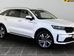 White Used 2022 Kia Sorento 2 SUV | £28,895 (Good price)