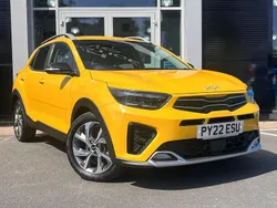 Yellow Used 2022 Kia Stonic 4 SUV | £15,499 (Fair price)