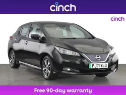 Black Used 2022 Nissan Leaf Acenta Hatchback | £9,399 (Good price)