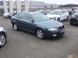 Grey Used 2004 Skoda Octavia Elegance Hatchback | £995 (Good price)