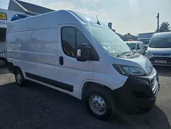 White Used 2023 Peugeot Boxer Premium Van | £10,990 (Expensive)
