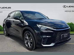Eclipse black Used 2024 Lexus LBX SUV | £31,105 (Fair price)