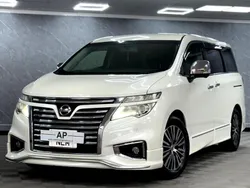 White Used 2025 Nissan Elgrand Nismo MPV | £10,990