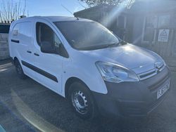 White Used 2017 Citroën Berlingo Van | £5,399 (Fair price)
