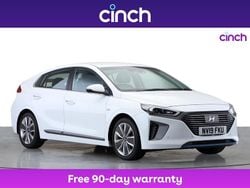 White Used 2019 Hyundai Ioniq Premium SE Hatchback | £13,499 (Fair price)