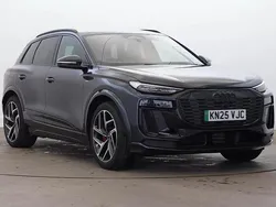 Grey Used 2025 Audi Q6 e-tron Advanced SUV | £55,250 (Super price)