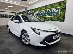 White Used 2022 Toyota Corolla Hatchback | £15,785 (Good price)