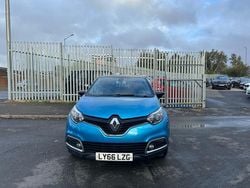 Blue Used 2017 Renault Captur Dynamique SUV | £4,495 (Super price)