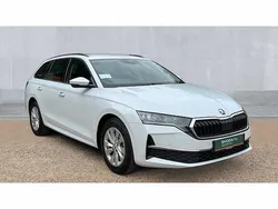 White Used 2024 Skoda Octavia SE Technology Estate | £20,574 (Fair price)