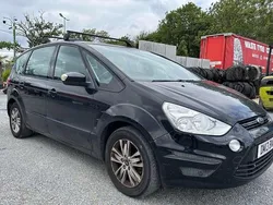 Black Used 2013 Ford S-MAX Zetec MPV | £3,495 (Super price)
