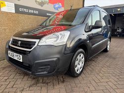 Black Used 2018 Peugeot Partner Van | £6,495 (Fair price)