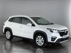 White Used 2024 Suzuki SX4 S-Cross SUV | £16,950 (Super price)