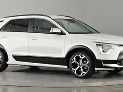 White Used 2024 Kia Niro 3 SUV | £26,950 (Fair price)