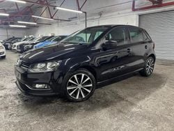 Black Used 2017 VW Polo R-line Hatchback | £9,100 (Fair price)