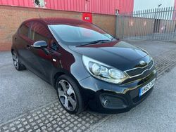 Black Used 2012 Kia Rio 3 Hatchback | £3,495 (Fair price)
