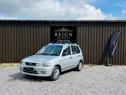 Silver Used 2000 Mazda Demio | £990