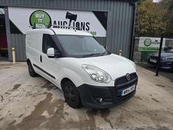 White Used 2014 Fiat Doblò MPV | £2,950 (Fair price)