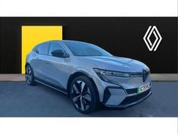 Other New 2025 Renault Mégane Komfort Hatchback | £26,395 (Super price)