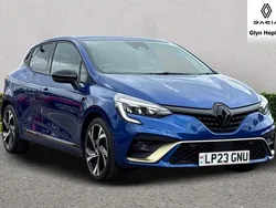 Iron blue Used 2023 Renault Clio V Engineered Hatchback | £16,213 (Fair price)