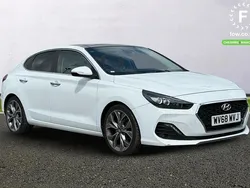 White Used 2018 Hyundai i30 Premium SE Hatchback | £13,699 (Fair price)