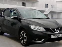 Black Used 2017 Nissan Pulsar Tekna Hatchback | £6,695 (Fair price)