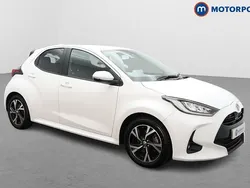 White Used 2024 Toyota Yaris Hybrid Design Hatchback | £16,599 (Super price)