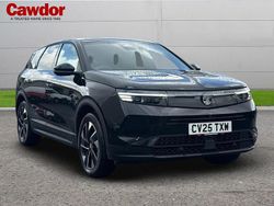 Black Used 2025 Vauxhall Grandland X GSe SUV | £29,995 (Fair price)