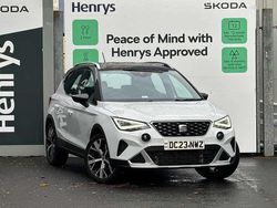 White Used 2023 Seat Arona Xperience Lux SUV | £16,995 (Fair price)