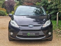 Black Used 2009 Ford Fiesta Titanium Hatchback | £599 (Super price)