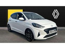 White Used 2024 Hyundai i10 Premium Hatchback | £15,235 (Fair price)