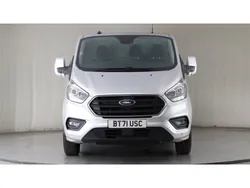 Moondust silver (metallic paint) Used 2022 Ford Transit Custom Limited | £15,495 (Super price)