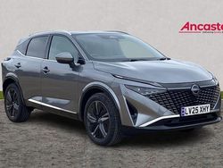 Tallic ceramic grey Used 2024 Nissan Qashqai Tekna SUV | £26,995