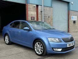 Blue Used 2015 Skoda Octavia SE L Hatchback | £4,295 (Expensive)