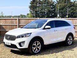 White Used 2015 Kia Sorento 2 SUV | £13,600 (Fair price)
