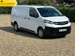 White Used 2020 Vauxhall Vivaro S Van | £8,999 (Good price)