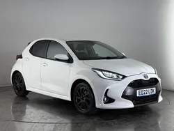 White Used 2022 Toyota Yaris Hybrid Design Hatchback | £14,800 (Good price)