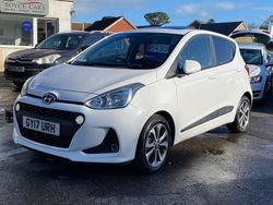 White Used 2017 Hyundai i10 Premium SE Hatchback | £8,995 (Fair price)