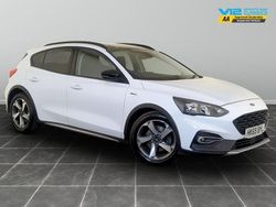 White Used 2019 Ford Focus Active Hatchback | £10,995 (Good price)