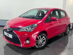 Red Used 2014 Toyota Yaris Hatchback | £3,495 (Super price)