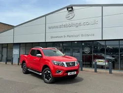 Red Used 2021 Nissan Navara Tekna Pickup | £13,058 (Good price)